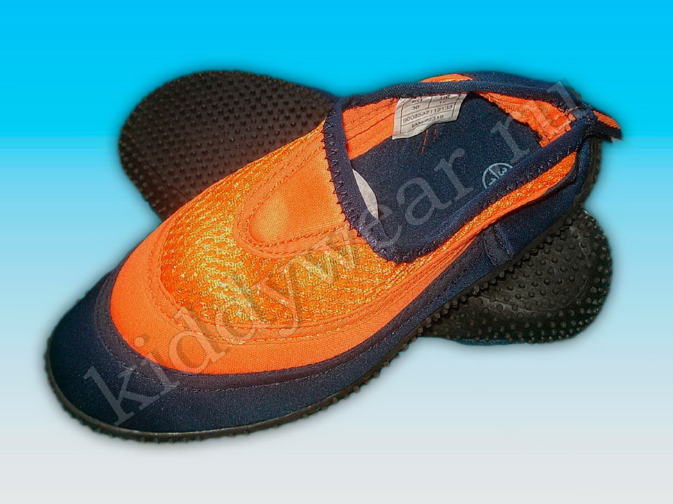 Crivit new arrivals beach shoes